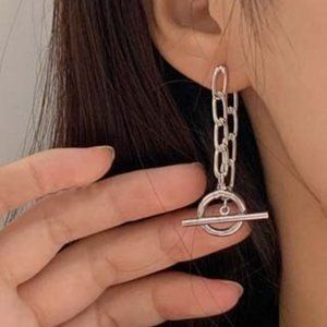 *925 Sterling Silver Link Chain Circle Bar Earring